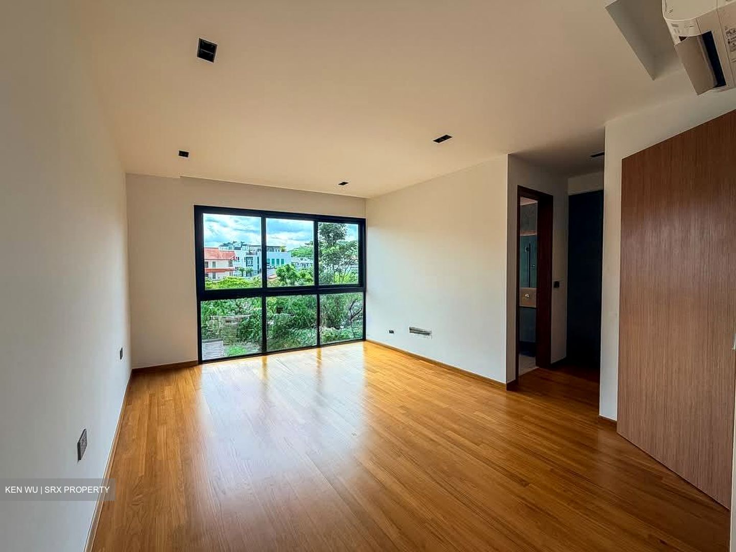 Sembawang Straits Estate (D27), Terrace #575736581